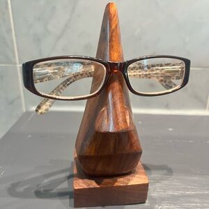 Ten Thousand Villages Wooden Eyeglass Rest